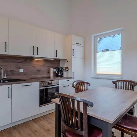 Maeusenest Apartament *