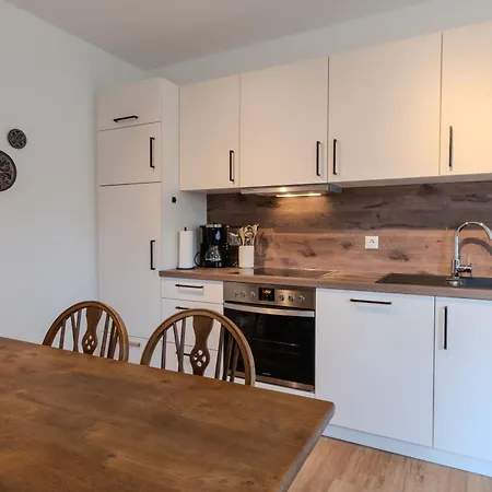 Maeusenest Apartament Neroth